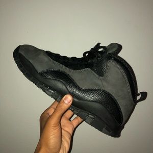 Jordan 10 Retro “shadow”